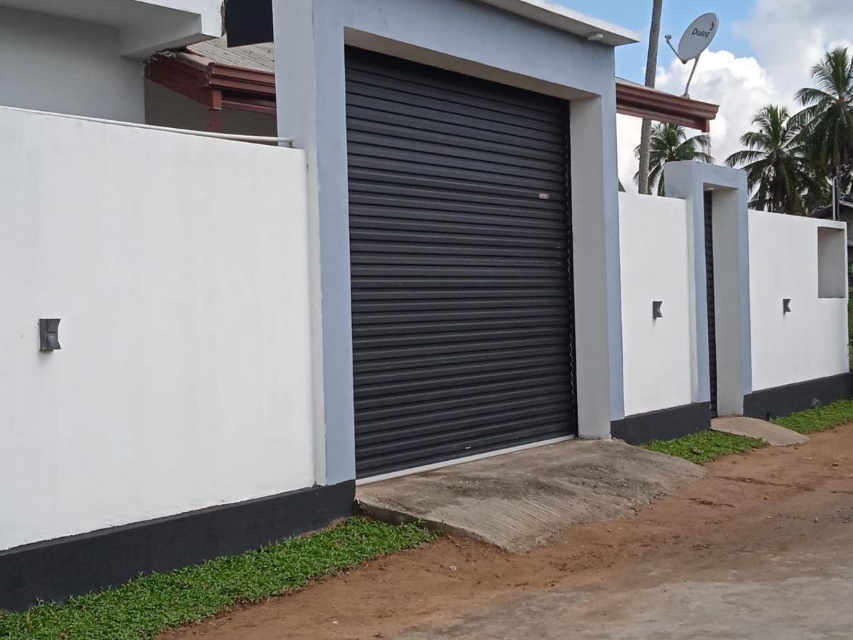 Queens Airport Residence Negombo Kültér fotó