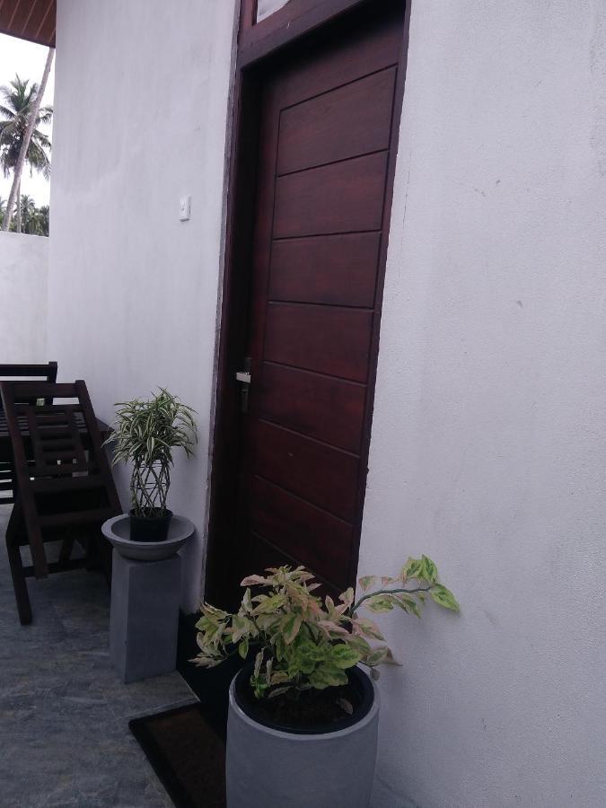 Queens Airport Residence Negombo Kültér fotó